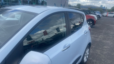Hyundai i10 1.2 Premium SE 5dr Auto Petrol Hatchback